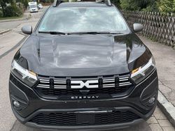 Schwarz Gebraucht 2023 Dacia Sandero Kleinwagen | 12.100 € (Guter Preis)