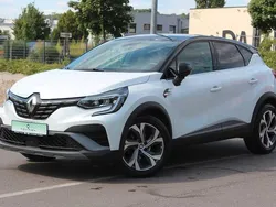 Weiß Gebraucht 2022 Renault Captur R.S. SUV | 19.900 € (Fairer Preis)