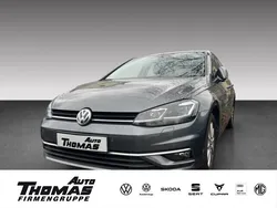 Grau Gebraucht 2019 VW Golf VII Highline Limousine | 17.180 € (Fairer Preis)
