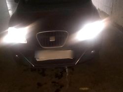 Schwarz Gebraucht 2009 Seat Altea XL Van / Kleinbus | 1.999 € (Fairer Preis)