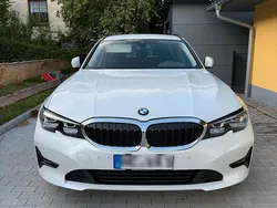 Weiß Gebraucht 2022 BMW 320 Kombi | 25.999 € (Superpreis)
