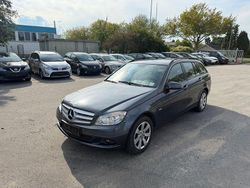 Grau Gebraucht 2010 Mercedes C180 Limousine | 3.700 € (Superpreis)