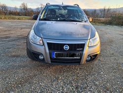 Grau Gebraucht 2008 Fiat Sedici Emotion SUV | 2.700 € (Fairer Preis)