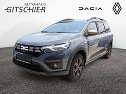 Schiefergrau Gebraucht 2024 Dacia Jogger Extreme Limousine | 21.500 € (Fairer Preis)