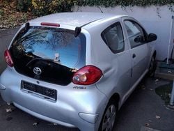 Silber Gebraucht 2007 Toyota Aygo Kleinwagen | 700 € (Superpreis)