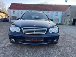 Blau Gebraucht 2004 Mercedes C200 Kombi | 3.799 € (Fairer Preis)