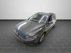 Mangangrau metallic (metallic) Gebraucht 2022 VW Passat Conceptline Kombi | 25.450 € (Guter Preis)