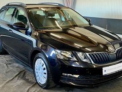 Schwarz Gebraucht 2019 Skoda Octavia Ambition Kombi | 12.490 € (Fairer Preis)