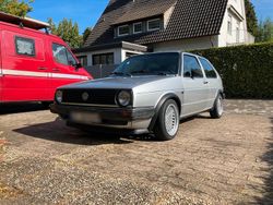 Silber Gebraucht 1983 VW Golf II Kleinwagen | 6.499 €