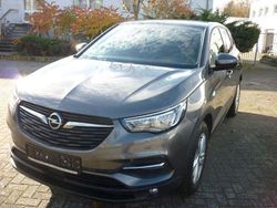 Grau Gebraucht 2018 Opel Grandland X Edition SUV | 13.990 € (Fairer Preis)