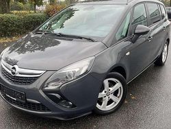 Plat.anthr./rogrey/0j:silbergr Gebraucht 2015 Opel Zafira Tourer Edition Van / Kleinbus | 10.499 € (Teuer)