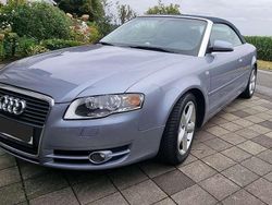 Grau Gebraucht 2008 Audi A4 Cabriolet Cabrio | 6.000 €