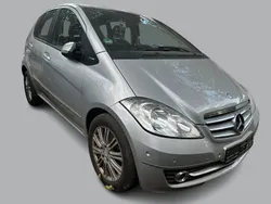 Silber Gebraucht 2010 Mercedes A200 Kleinwagen | 5.990 € (Fairer Preis)