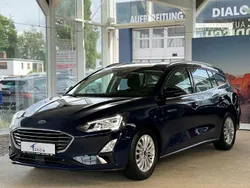 Blau Gebraucht 2020 Ford Focus Titanium Kombi | 15.370 € (Fairer Preis)