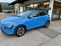 Blau Gebraucht 2021 Hyundai Kona Trend SUV | 16.499 € (Guter Preis)
