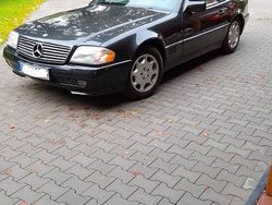 Schwarz Gebraucht 1992 Mercedes SL300 Cabrio | 14.599 €