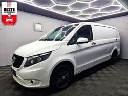 Weiss Gebraucht 2022 Mercedes Vito Van / Kleinbus | 26.470 € (Guter Preis)
