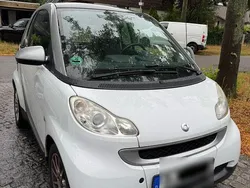 Weiß Gebraucht 2010 Smart ForTwo Coupé Passion Coupé | 3.300 € (Guter Preis)