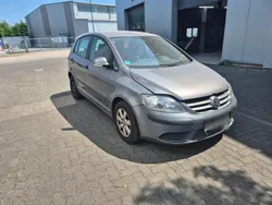 Grau Gebraucht 2005 VW Golf Plus Cross Van / Kleinbus | 1.099 € (Superpreis)