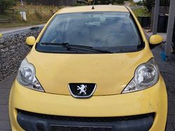Gelb Gebraucht 2005 Peugeot 107 Filou Kleinwagen | 950 € (Guter Preis)