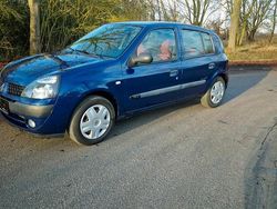 Blau Gebraucht 2003 Renault Clio II Kleinwagen | 1.450 € (Fairer Preis)