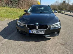 Schwarz Gebraucht 2014 BMW 318 Luxury Line Limousine | 11.900 € (Etwas zu teuer)