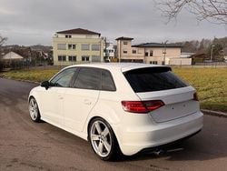 Weiß Gebraucht 2015 Audi A3 S-Line Limousine | 8.997 € (Superpreis)