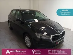 Schwarz Gebraucht 2022 Skoda Fabia Active Limousine | 12.970 € (Guter Preis)