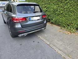 Grau Gebraucht 2017 Mercedes GLC250 SUV | 17.600 € (Guter Preis)