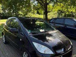 Schwarz Gebraucht 2006 Mitsubishi Colt Kleinwagen | 1.900 € (Fairer Preis)