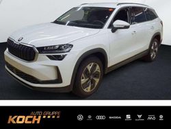 Moonweiss metallic Gebraucht 2025 Skoda Kodiaq Selection SUV | 45.930 € (Fairer Preis)