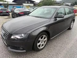 Grau Gebraucht 2009 Audi A4 Attraction Kombi | 4.250 € (Superpreis)