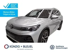 Oyster silver metallic Gebraucht 2024 VW Tiguan R-line SUV | 49.840 € (Superpreis)