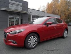 Rot Gebraucht 2018 Mazda 3 Exclusive-Line Limousine | 12.900 € (Guter Preis)