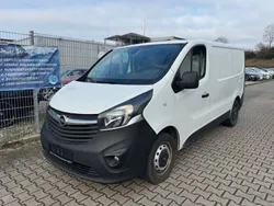 Casabl/arctic/eisweiss/kaolin Gebraucht 2018 Opel Vivaro Van | 14.990 € (Guter Preis)