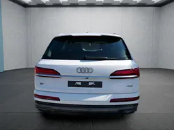Neu 2025 Audi Q7 S-Line SUV | 79.749 € (Guter Preis)