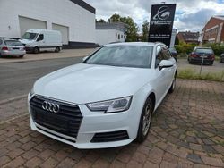Weiß Gebraucht 2018 Audi A4 Basis Kombi | 12.000 € (Fairer Preis)