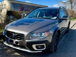 Beige Gebraucht 2007 Volvo XC70 SUV | 9.650 €