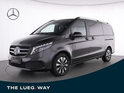 Grau Gebraucht 2023 Mercedes V300 Van / Kleinbus | 69.485 € (Etwas zu teuer)