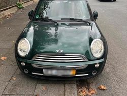 Grün Gebraucht 2007 Mini Cooper Cabriolet Cabrio | 2.900 € (Fairer Preis)