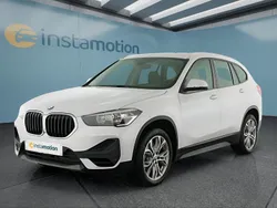 Weiß Gebraucht 2020 BMW X1 SUV | 26.449 € (Fairer Preis)