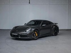 Grau Gebraucht 2020 Porsche 992 Coupé | 229.900 €