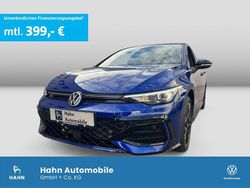 Lapiz blue metallic Neu 2025 VW Golf Style Limousine | 46.901 €