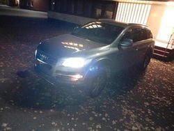 Silber Gebraucht 2007 Audi Q7 Comfort SUV | 6.000 € (Teuer)