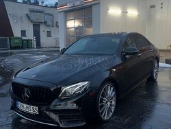 Schwarz Gebraucht 2016 Mercedes E350 AMG line Limousine | 28.990 € (Teuer)