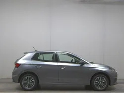 Grau Gebraucht 2022 Skoda Fabia Tour Limousine | 12.980 € (Guter Preis)