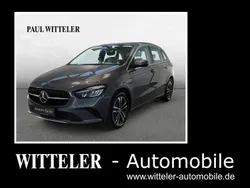 Grau Gebraucht 2023 Mercedes B250e Progressive Van / Kleinbus | 33.980 € (Fairer Preis)