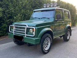 Grün Gebraucht 1999 Suzuki Samurai SUV | 13.500 € (Teuer)
