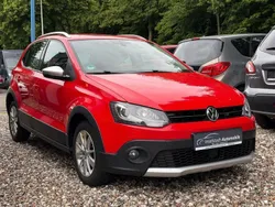 Rot Gebraucht 2016 VW Polo Cross Kleinwagen | 9.499 € (Guter Preis)