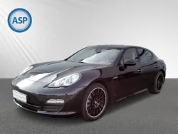 Schwarz metallic Gebraucht 2012 Porsche Panamera Limousine | 32.890 € (Teuer)